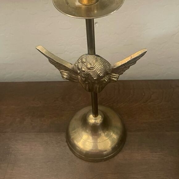 Vintage Brass candlestick with cherub angel - Picture 9 of 10